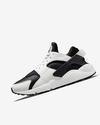 Black / Black / White Men's Nike Air Huarache Sneakers | UK4564