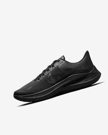 Black / Grey Men's Nike Winflo 8 Running Shoes | UK2790