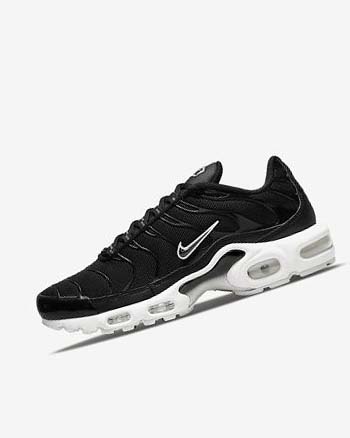 Black / White / Black Women's Nike Air Max Plus Sneakers | UK3109