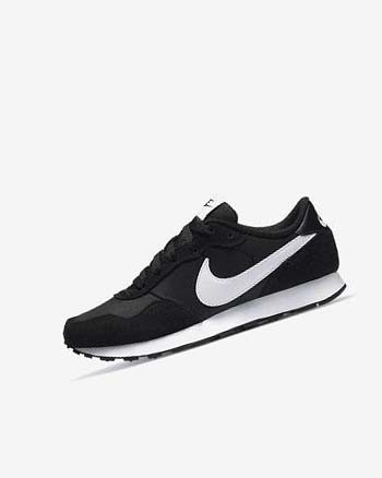 Black / White Boys' Nike MD Valiant Shoes | UK3286