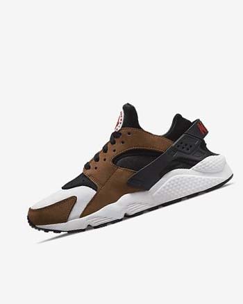 Black / White / Red Men's Nike Air Huarache LE Sneakers | UK2486