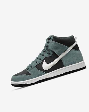 Black / White Women's Nike SB Dunk High Pro Skate Shoes | UK2908