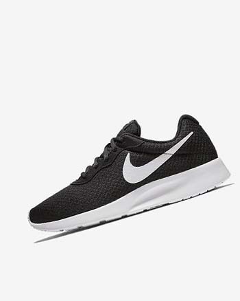 Black / White Women's Nike Tanjun Sneakers | UK4665