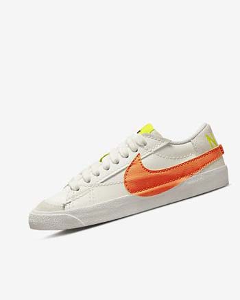 Green / Orange Women's Nike Blazer Low '77 Jumbo Sneakers | UK5307