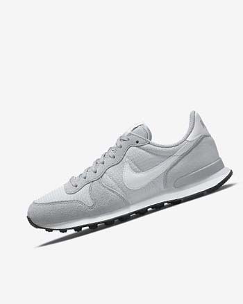 Grey / Platinum / Black / White Women's Nike Internationalist Sneakers | UK3013