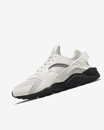 Light Beige / Black / Silver / Gold Men's Nike Air Huarache Sneakers | UK5564