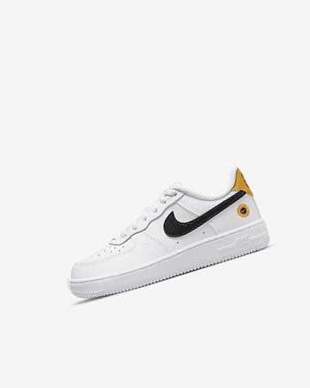 White / Black Boys' Nike Force 1 LV8 Shoes | UK4810