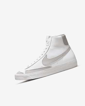 White / Light Beige Boys' Nike Blazer Mid '77 SE Sneakers | UK5592