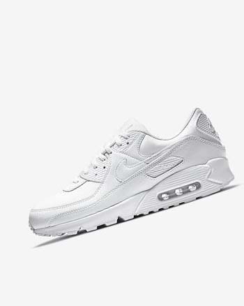 White Men's Nike Air Max 90 LTR Casual Shoes | UK5359