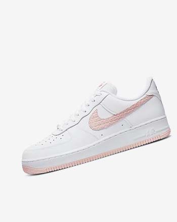 White / Red Men's Nike Air Force 1 '07 Sneakers | UK4609