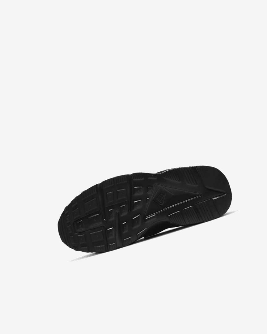 Black / Black / Black Boys' Nike Huarache Run Shoes | UK1165