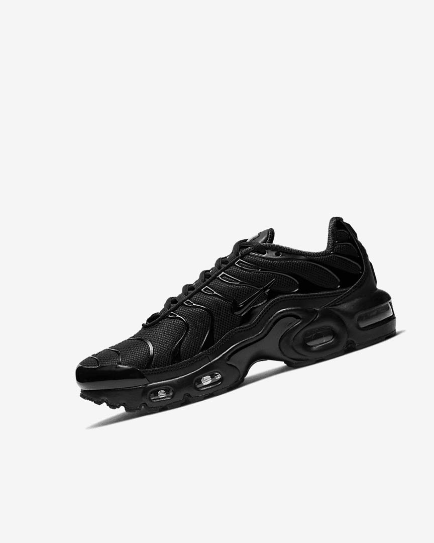 Black / Black / Black Girls\' Nike Air Max Plus Sneakers | UK3125