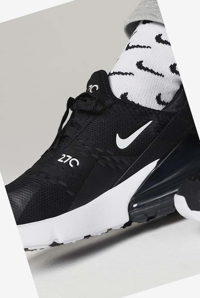 Black / Black / Black Women's Nike Air Max 270 Casual Shoes | UK5528