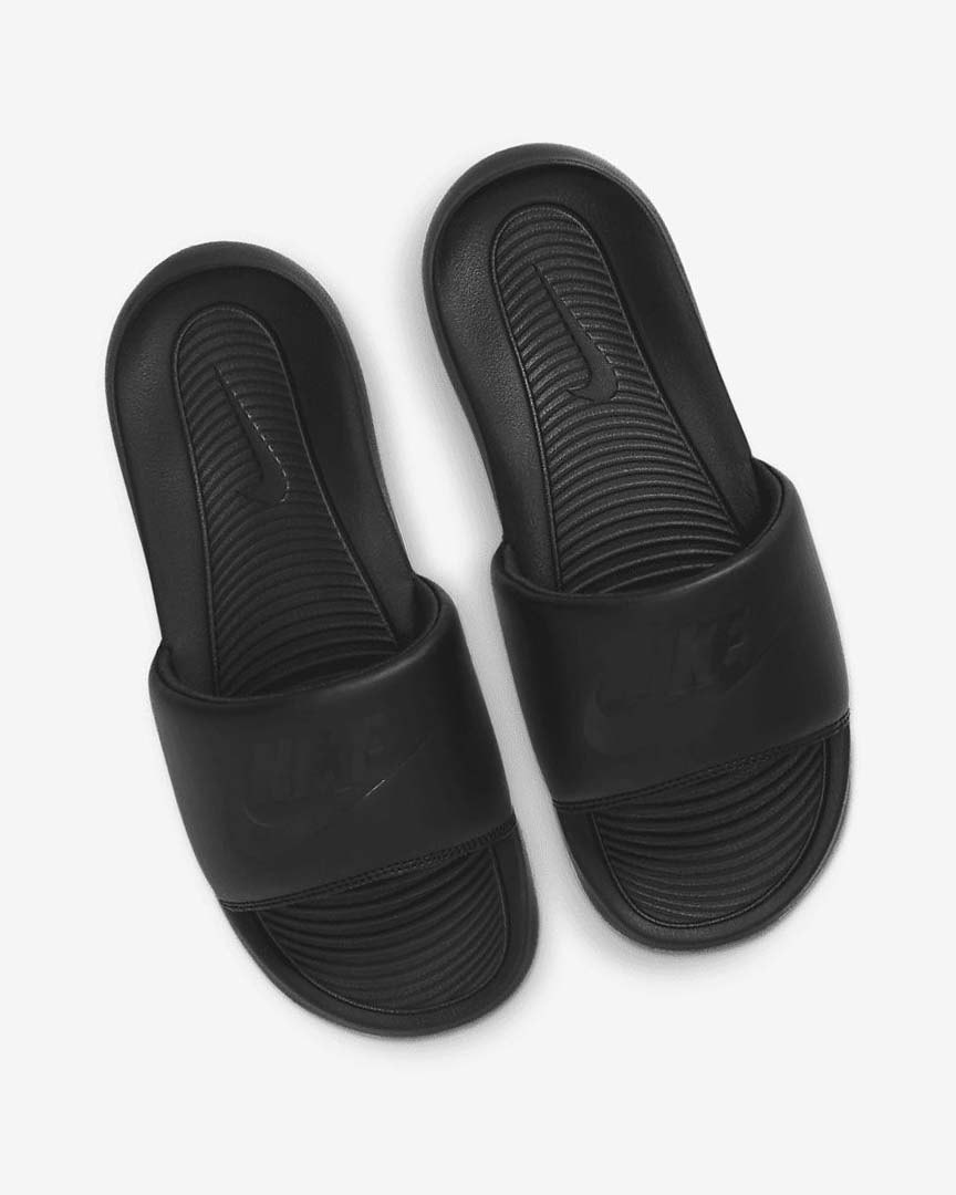 Black / Black / Black Women's Nike Victori One Slides | UK4529