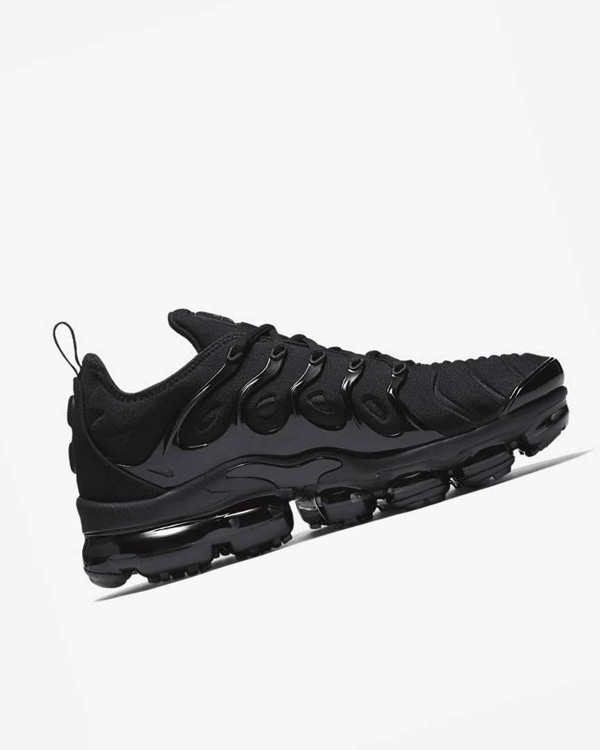 Black / Black / Dark Grey Men's Nike Air VaporMax Plus Sneakers | UK3246