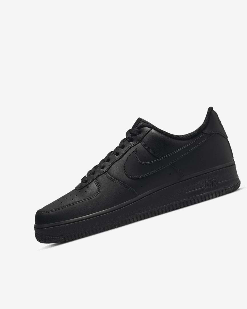 Black / Black Men\'s Nike Air Force 1 \'07 Sneakers | UK3153