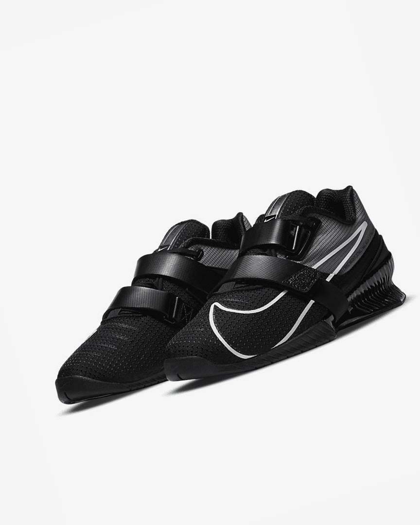 Black / Black / White Men's Nike Romaleos 4 Training Shoes | UK2629