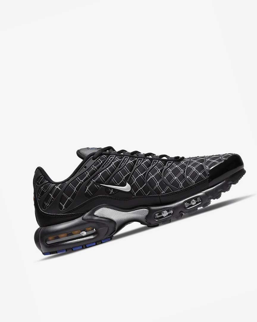 Black / Blue / Red / White Men's Nike Air Max Plus Sneakers | UK4790