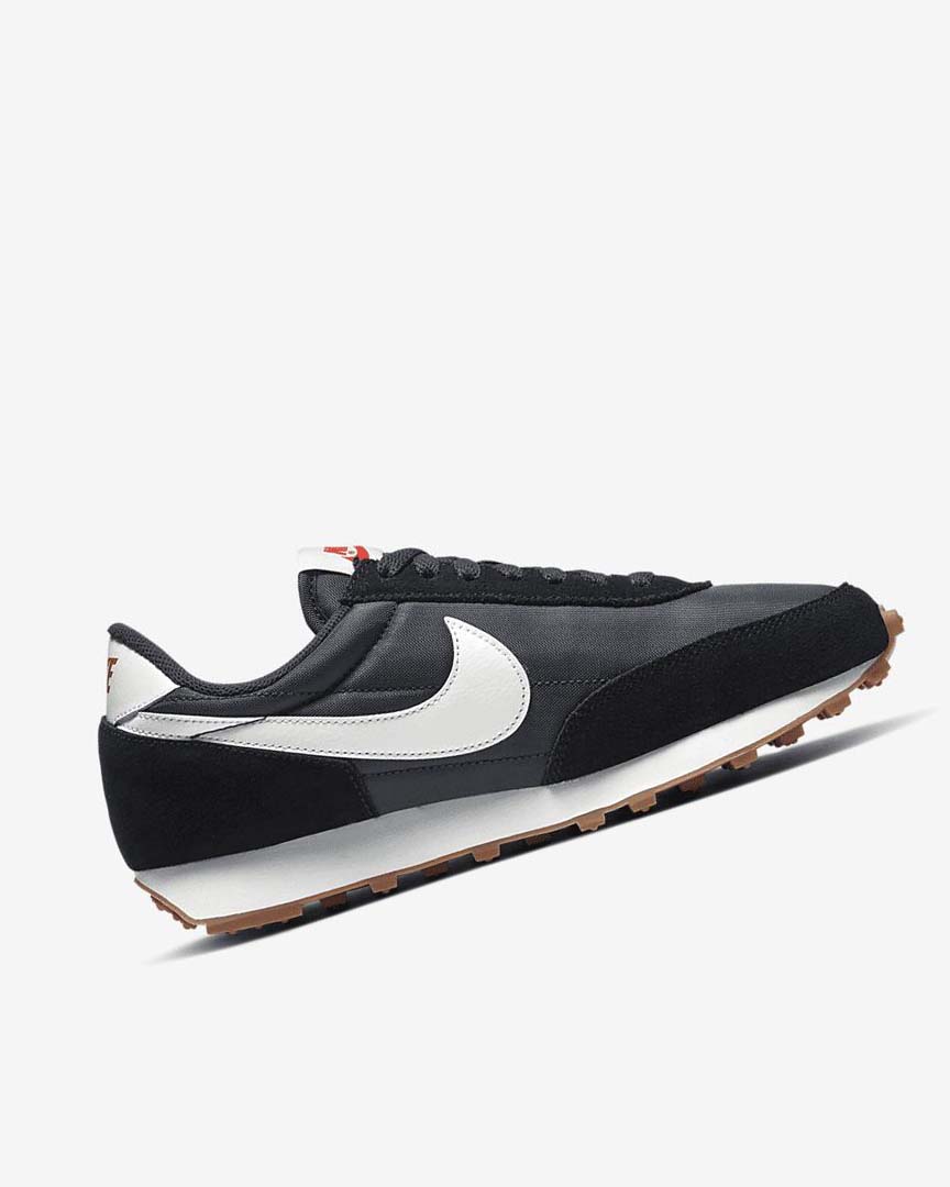 Black / Brown / White Women's Nike Daybreak Sneakers | UK2695