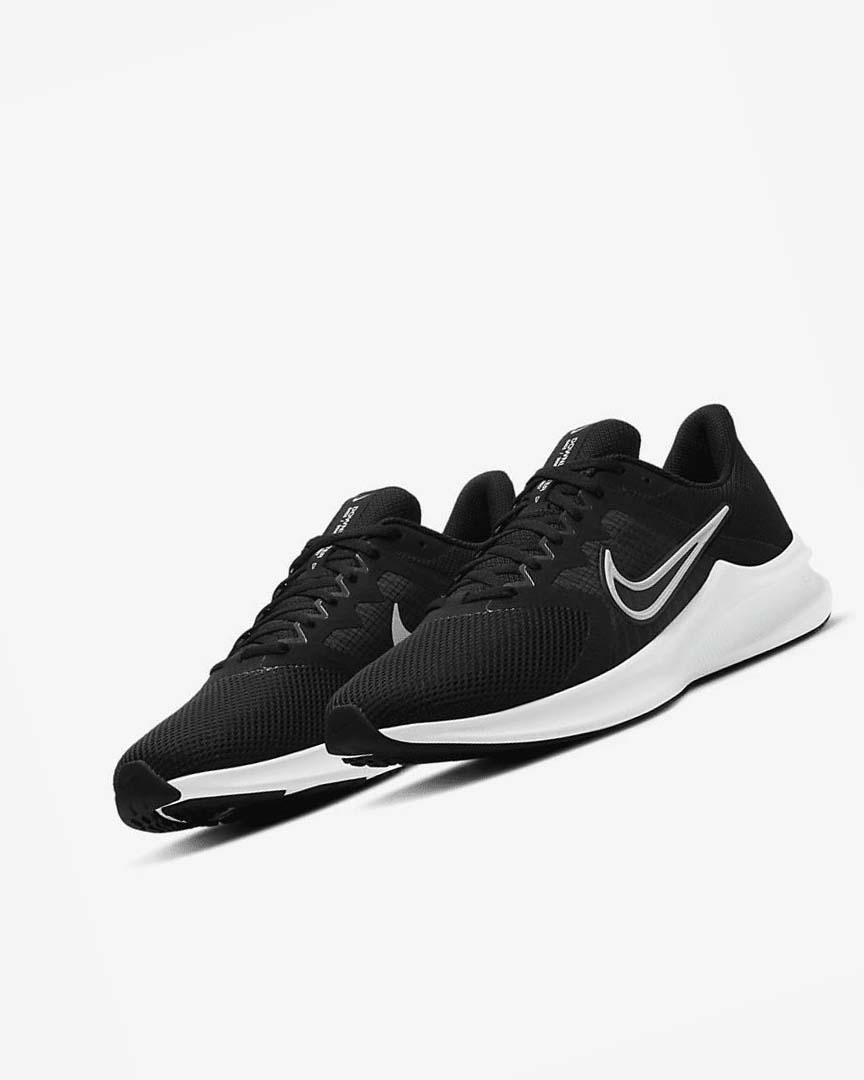 Black / Dark Grey / White Men's Nike Downshifter 11 Running Shoes | UK5040