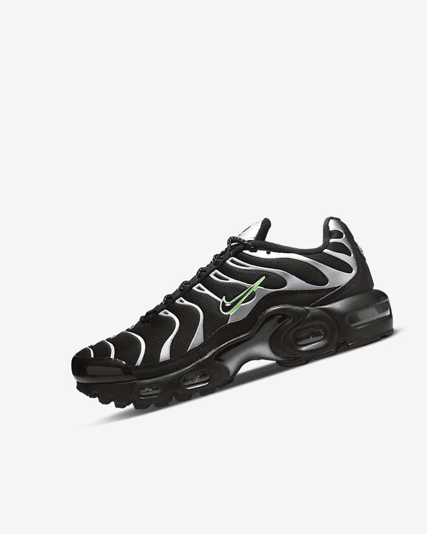 Black / Green / Metal Silver / Black Boys\' Nike Air Max Plus Sneakers | UK5181