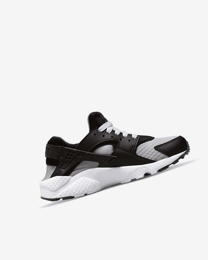 Black / Grey / White / Red Boys' Nike Huarache Run Shoes | UK2583