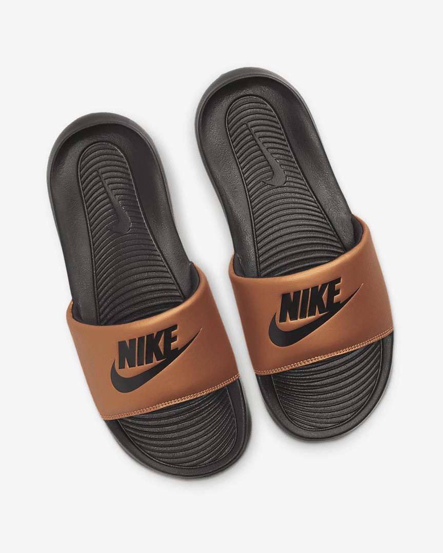 Black / Metal Copper / Black Women's Nike Victori One Slides | UK2324