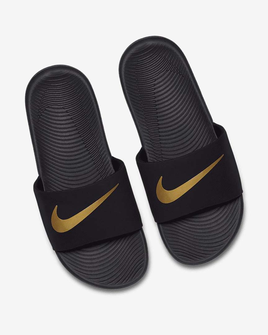 Black / Metal Gold Boys' Nike Kawa Slides | UK2977