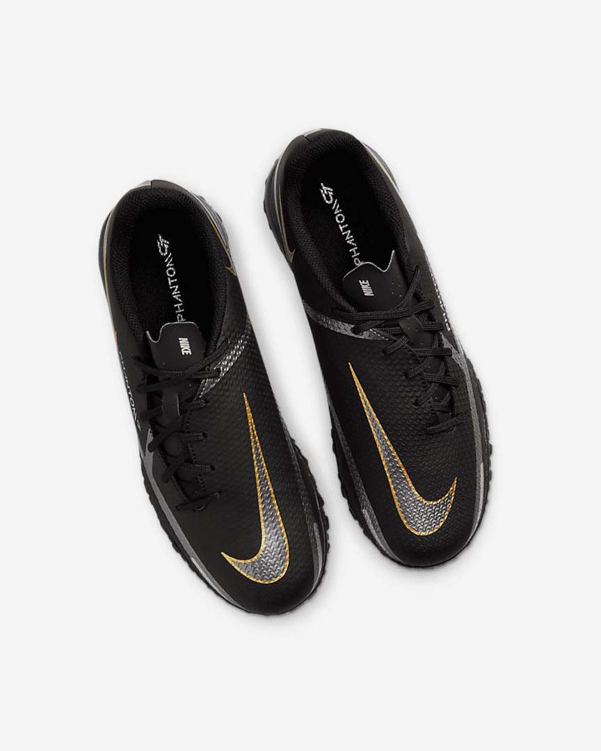 Black / Metal Gold / Dark Grey / Metal Dark Grey Girls' Nike Jr. Phantom GT2 Academy TF Football Shoes | UK2745