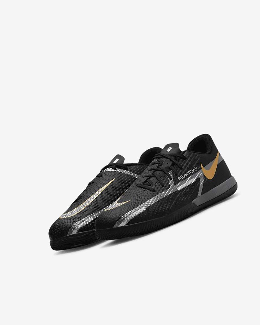 Black / Metal Gold / Dark Grey / Metal Dark Grey Boys' Nike Jr. Phantom GT2 Academy IC Football Shoes | UK5073