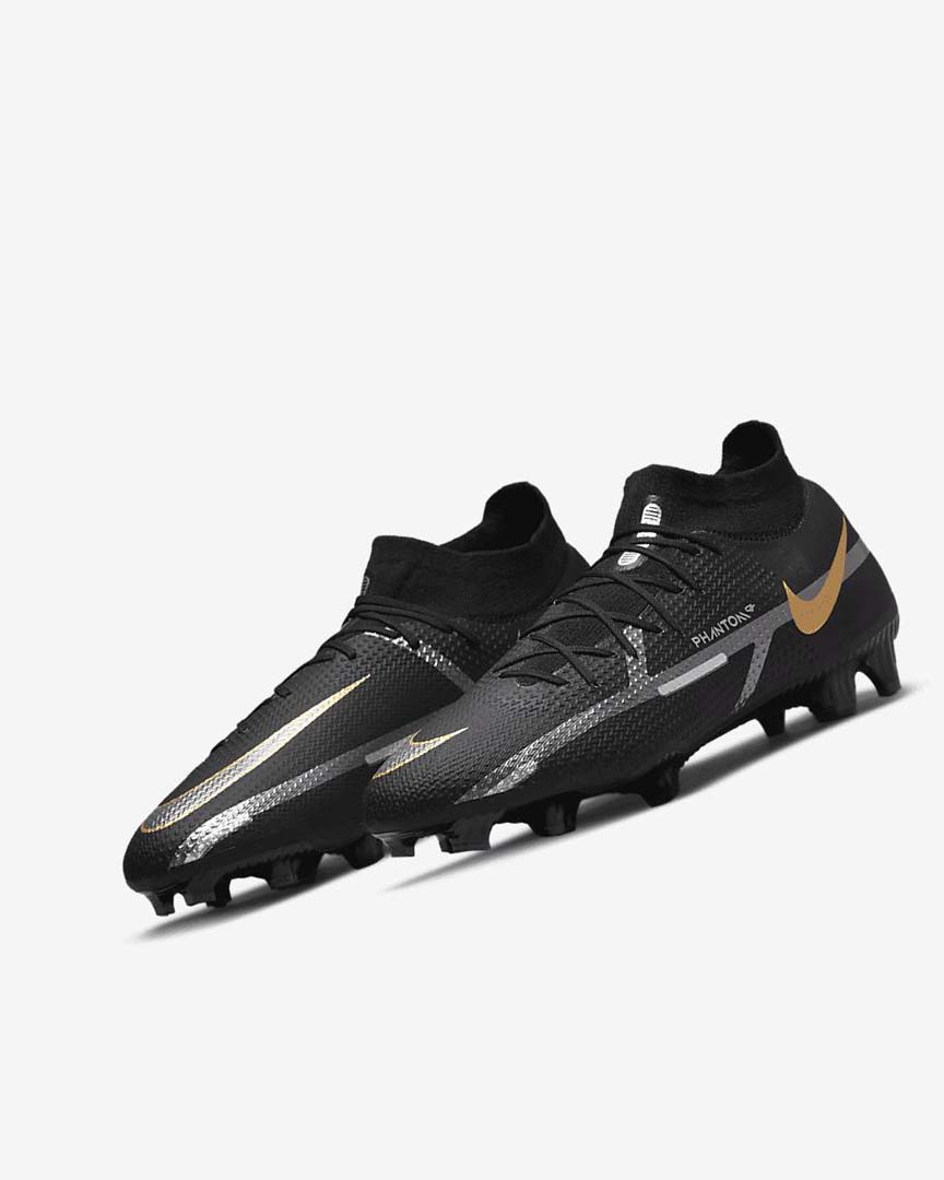 Black / Metal Gold / Metal Silver / Metal Dark Grey Women's Nike Phantom GT2 Pro Dynamic Fit FG Football Boots | UK3259