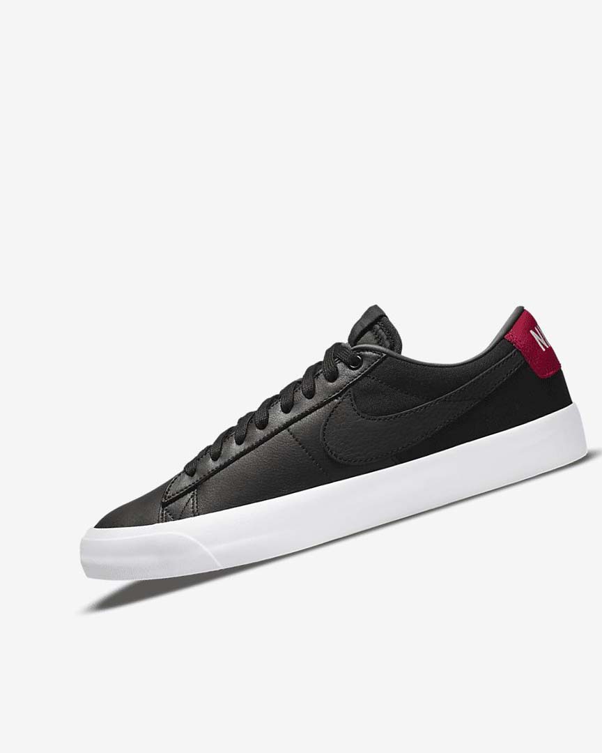 Black / Red / Black Women\'s Nike SB Zoom Blazer Low Pro GT Premium Skate Shoes | UK2604