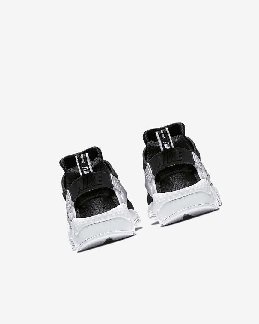 Black / White / Black Boys' Nike Huarache SE Shoes | UK4833