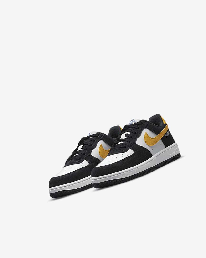 Black / White / Black / Dark Boys' Nike Force 1 LV8 Shoes | UK2276