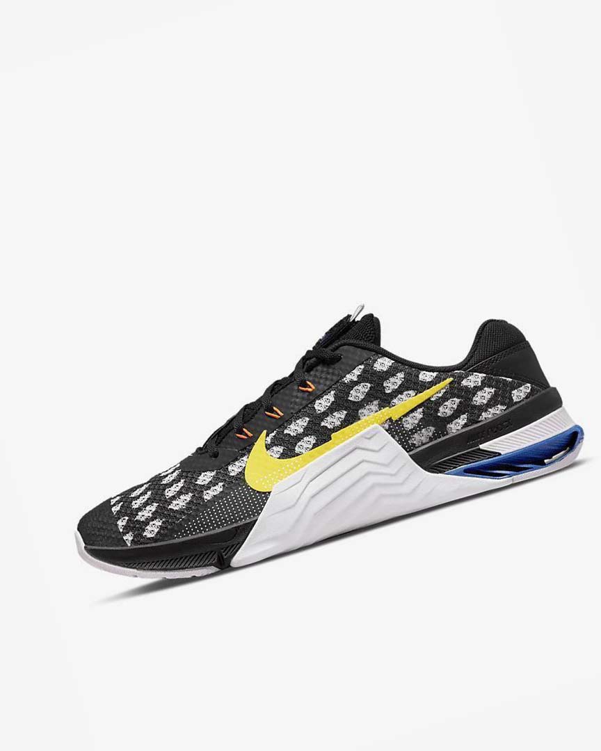 Black / White / Blue / Yellow Men\'s Nike Metcon 7 Training Shoes | UK5444