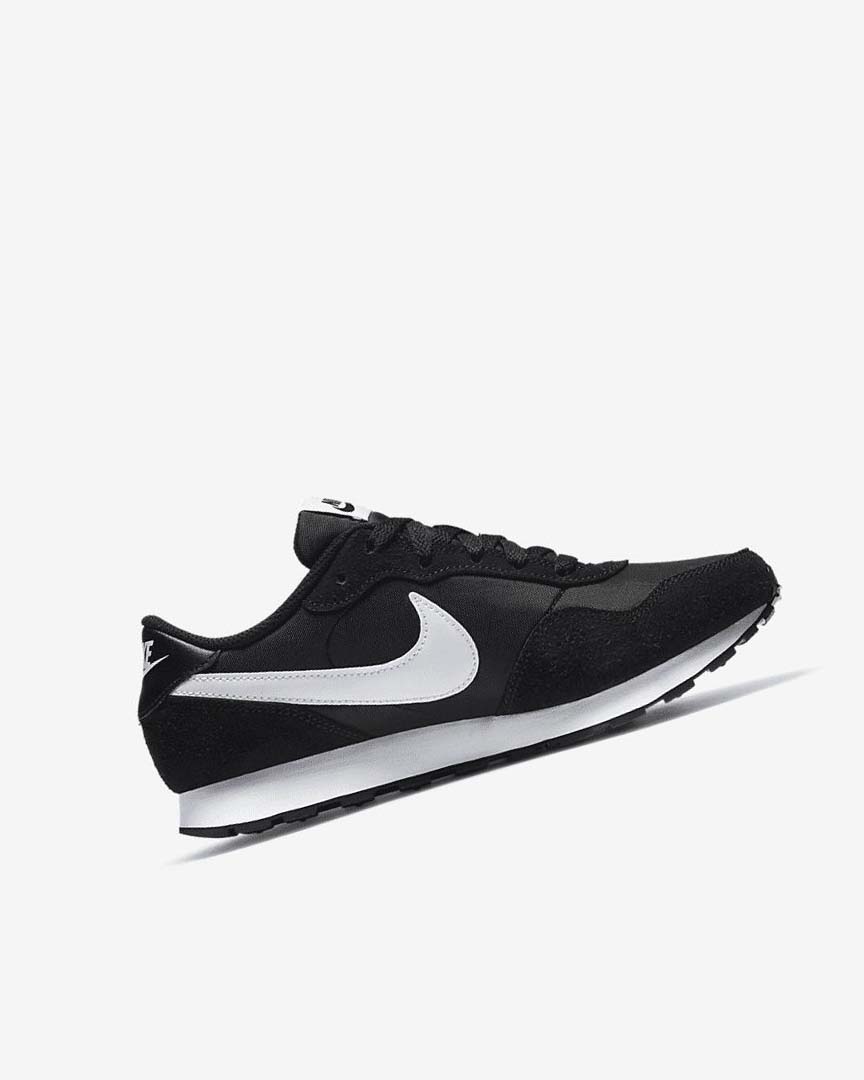 Black / White Boys' Nike MD Valiant Shoes | UK3286