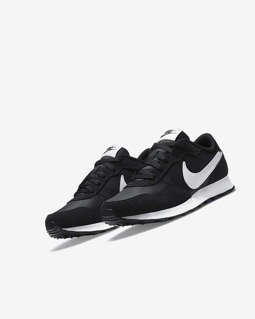 Black / White Boys' Nike MD Valiant Shoes | UK3286