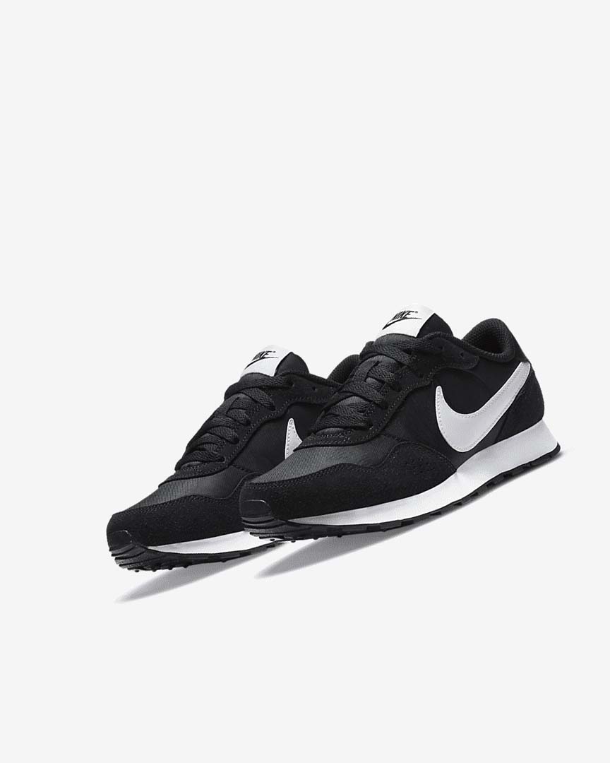 Black / White Girls' Nike MD Valiant Shoes | UK2322