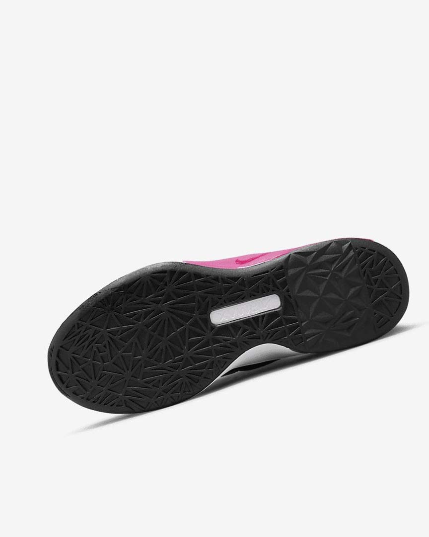 Black / White / Pink Women's Nike Air Max Bella TR 5 Training Shoes | UK5450