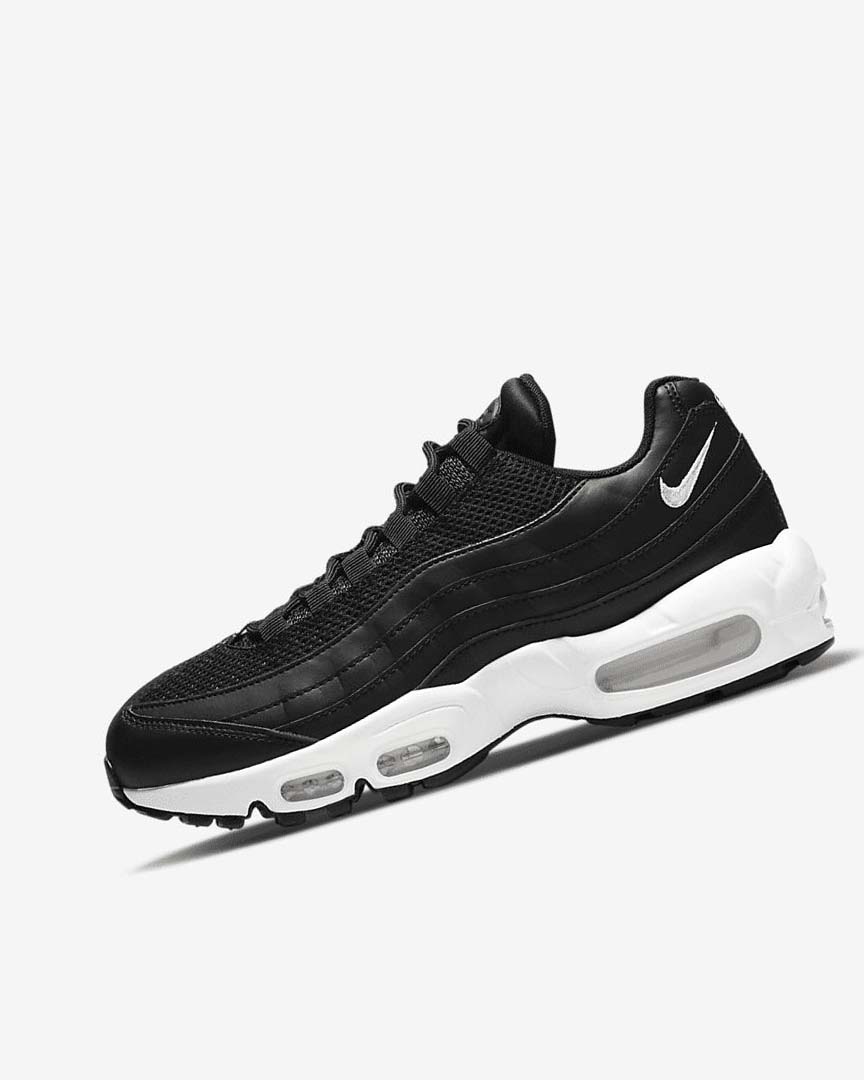 Black / White Women\'s Nike Air Max 95 Casual Shoes | UK2231