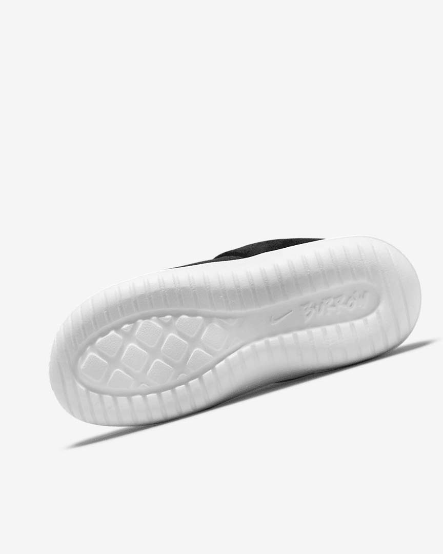 Black / White Women's Nike Burrow Slippers | UK4606