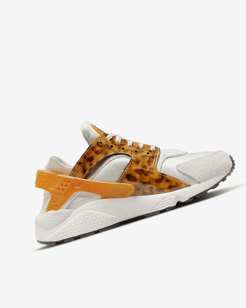 Brown / Light Beige / Deep Yellow Women's Nike Air Huarache Sneakers | UK5081