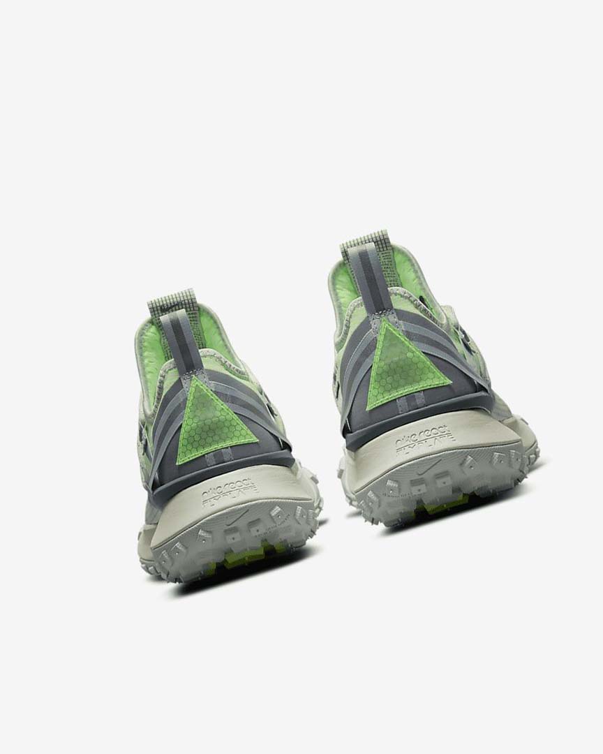 Green / Grey Women's Nike ACG Mountain Fly Low Sneakers | UK2960