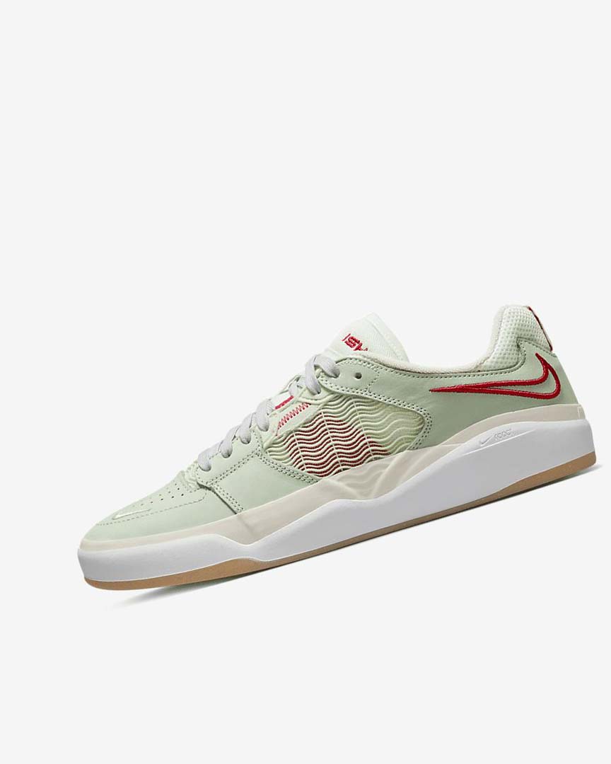 Green / Light Beige / Red Women\'s Nike SB Ishod Wair Premium Skate Shoes | UK3182