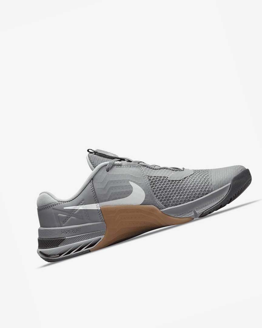 Grey / Brown / Dark Grey / White Men's Nike Metcon 7 Training Shoes | UK2733