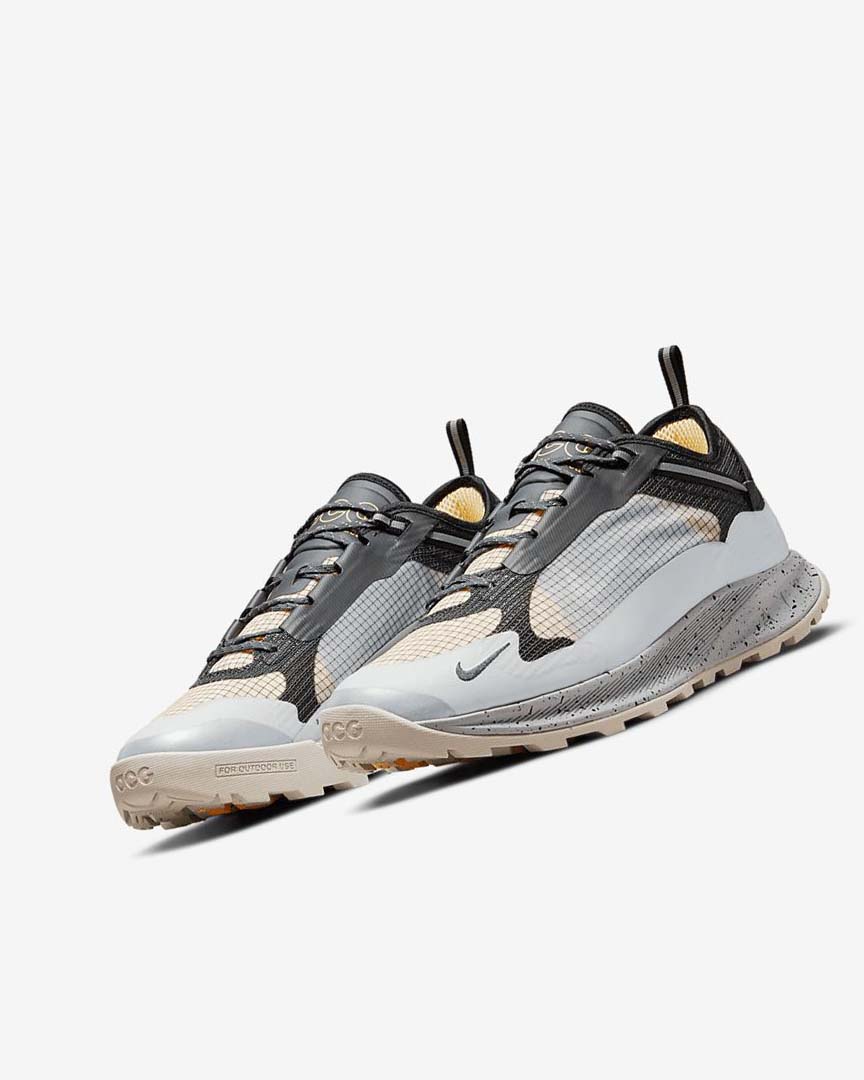 Grey / Metal Silver Men's Nike ACG Air Nasu 2 Sneakers | UK1146