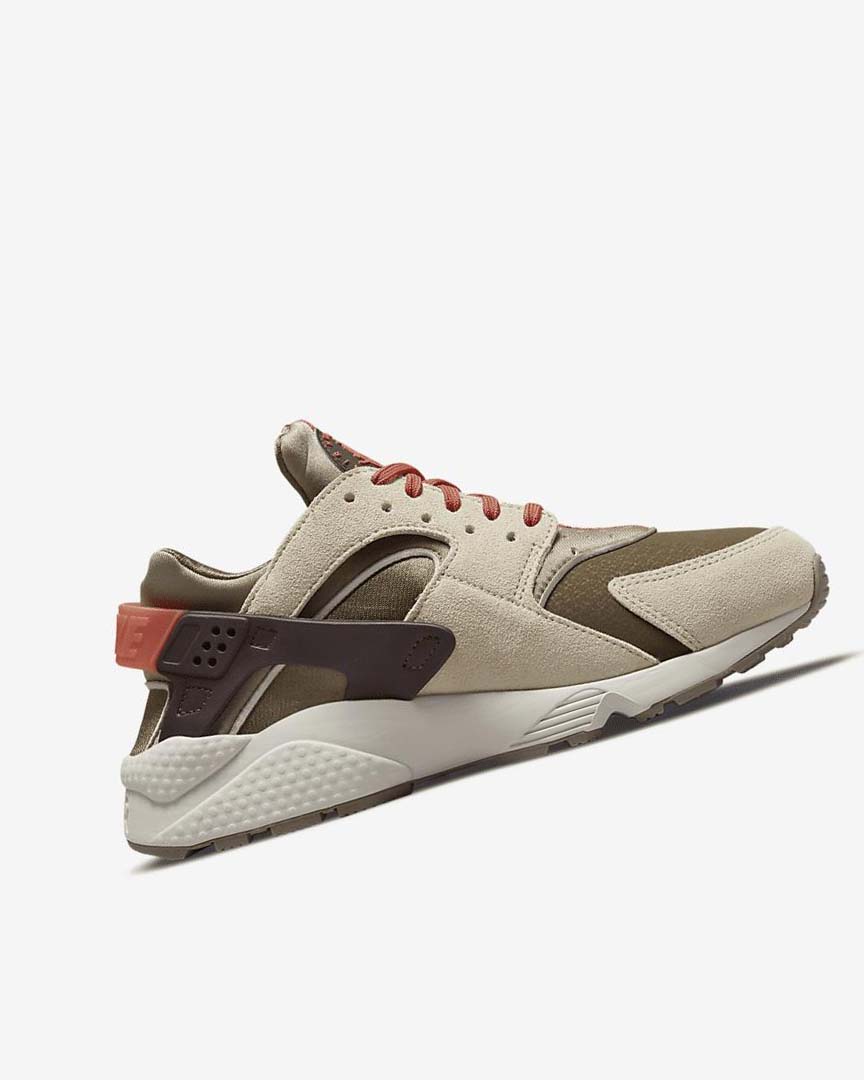 Khaki / Burgundy Women's Nike Air Huarache SP Sneakers | UK5437