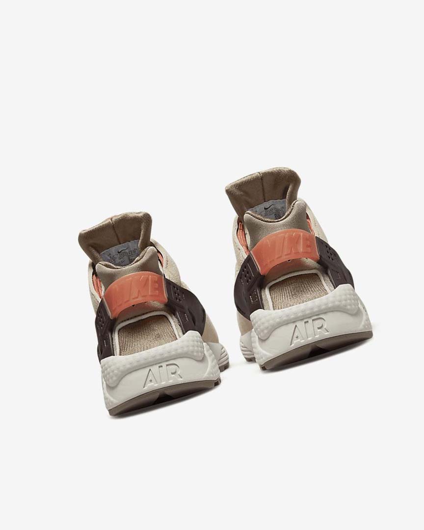 Khaki / Burgundy Women's Nike Air Huarache SP Sneakers | UK5437