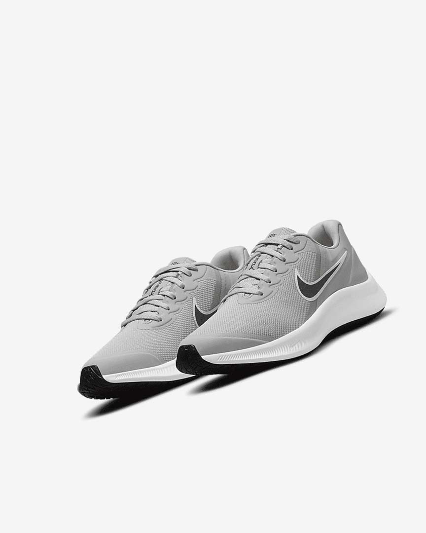 Light Grey / Grey / Black Girls' Nike Star Runner 3 Running Shoes | UK2256