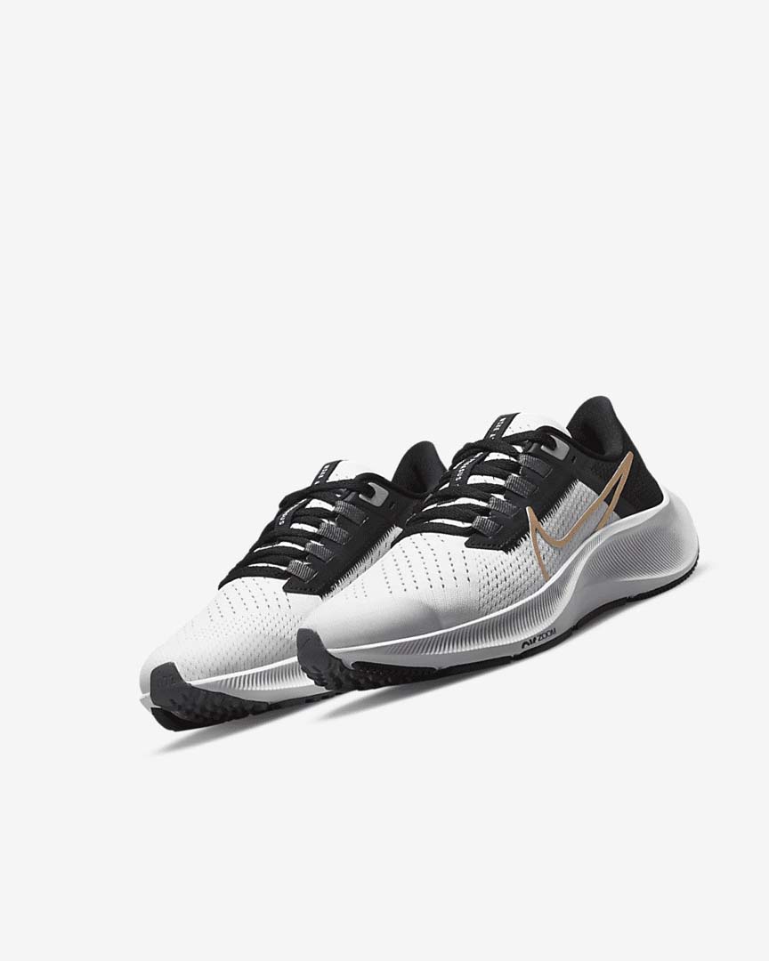 Light Grey / Grey / Metal Gold Girls' Nike Air Zoom Pegasus 38 Running Shoes | UK4684